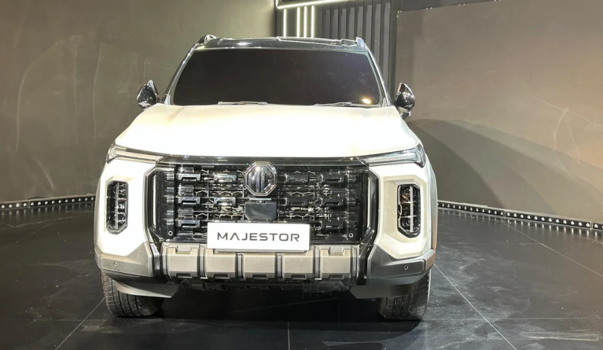MG Majestor SUV Design Details