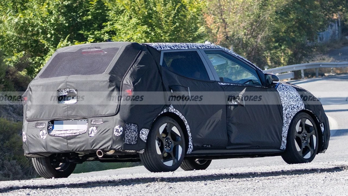 New gen Hyundai i20 Rear Spied