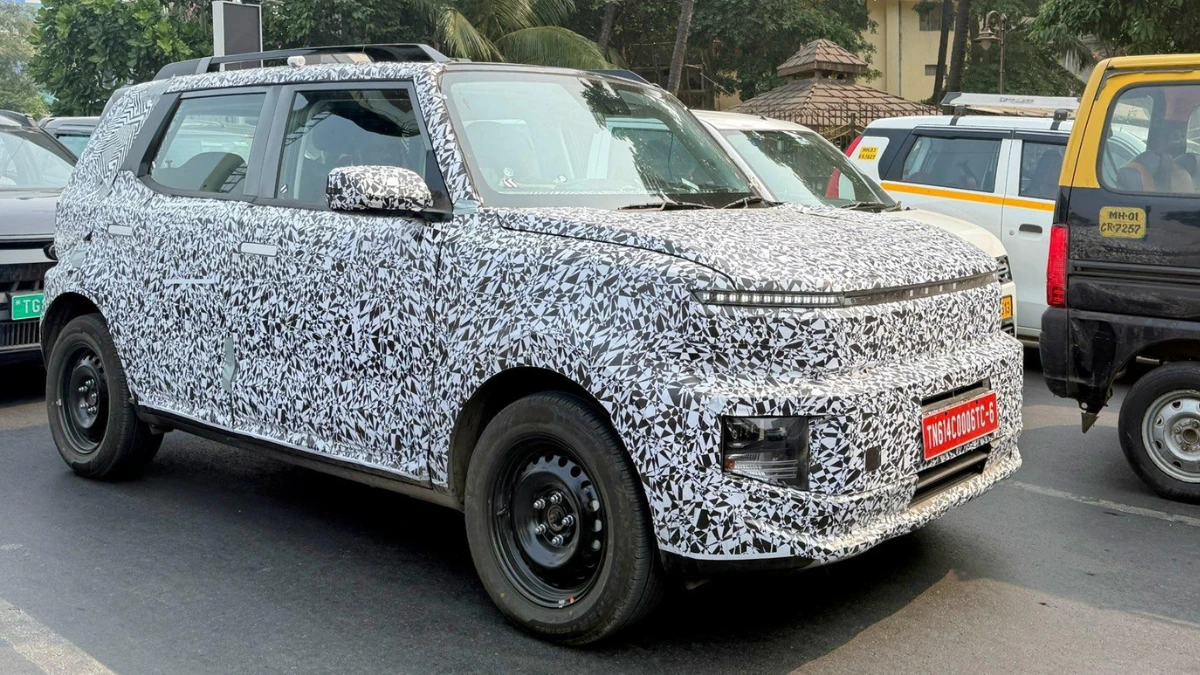 New Hyundai Boxy SUV Spied
